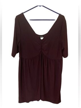 Torrid Maroon Ruched 3/4 Sleeve Blouse